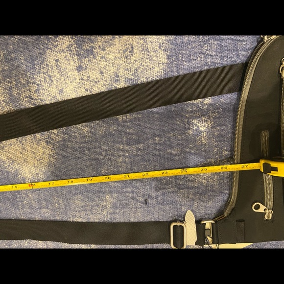 Baggallini - Picture 8 of 8